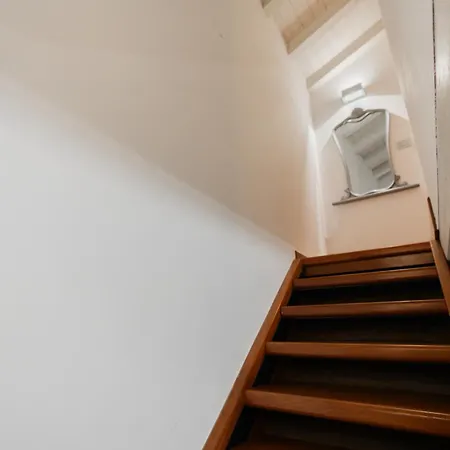 Apartment Corte Angelini By Postcardsfrom Castelnuovo del Garda