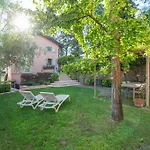 Corte Angelini By Postcardsfrom Apartmán Castelnuovo del Garda